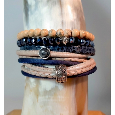 leren wikkelarmband donkerblauw/beige leren wikkelarmband donkerblauw/beige